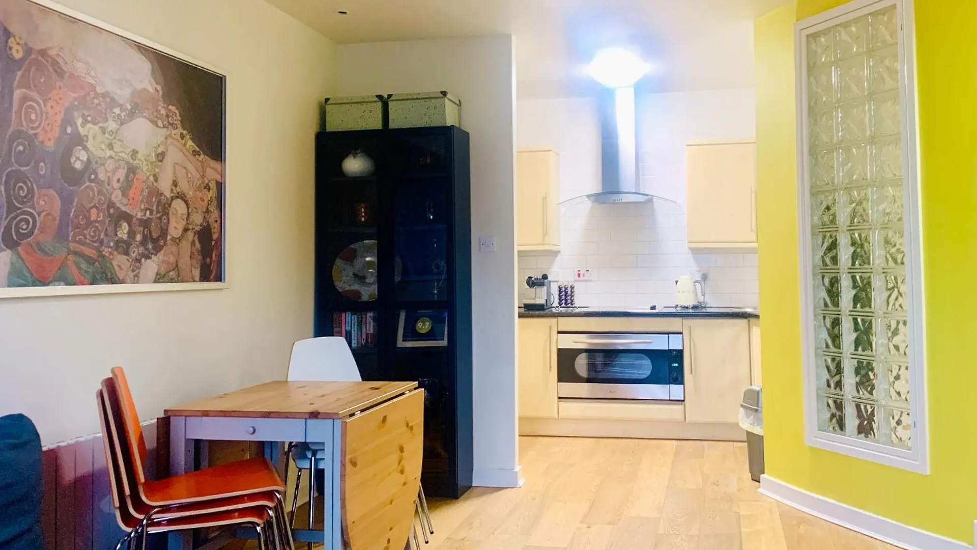 Leeds City Centre Luxury 2 Bed Apartment Sleeps 6 Fantastic Views