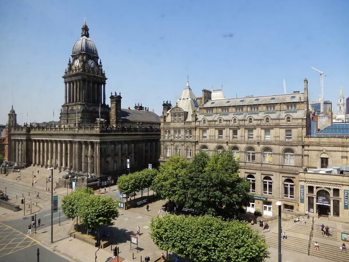 Leeds City Centre Luxury 2 Bed Apartment Sleeps 6 Fantastic Views